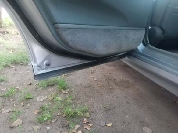 2004 Mitsubishi Diamante II, серый, 585000 рублей - вид 26