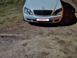 1999 Mercedes-Benz S-Класс 320 IV (W220), серебристый, 820000 рублей, вид 2