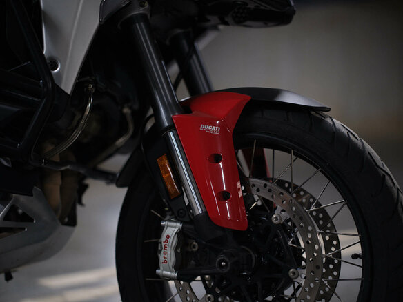 2024 Ducati Multistrada V4, красный, 3400000 рублей - вид 17