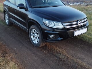 2012 Volkswagen Tiguan I Рестайлинг, чёрный, 1650000 рублей, вид 4