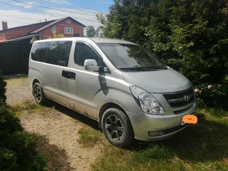 2010 Hyundai Grand Starex I, серый, 1050000 рублей, вид 1