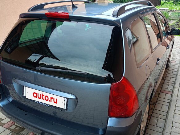 2007 Peugeot 307 I Рестайлинг, серебристый, 400000 рублей - вид 3