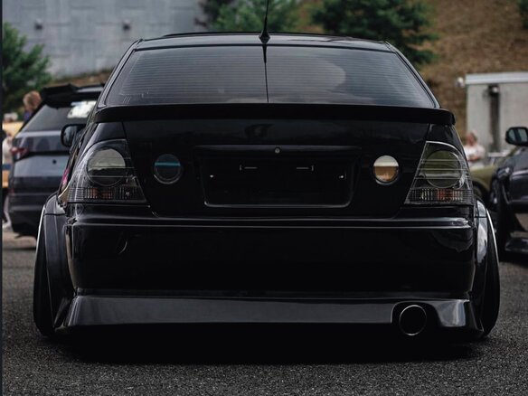 2001 Lexus IS 200 I, серый, 1690000 рублей - вид 21