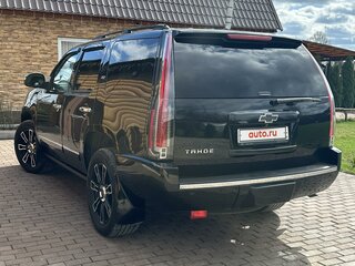 2012 Chevrolet Tahoe 6AT III, чёрный, 2500000 рублей, вид 4