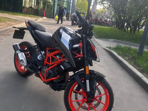 2021 KTM 390 Duke, чёрный, 480000 рублей - вид 1