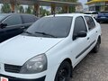 2005 Renault Symbol I Рестайлинг, белый, 190000 рублей