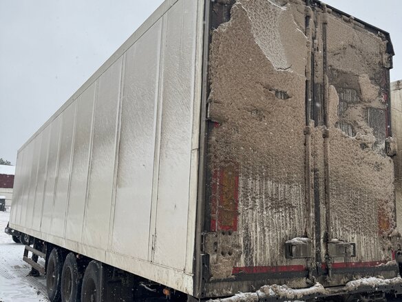 2006 Schmitz Cargobull SKO, белый, 2000000 рублей - вид 3