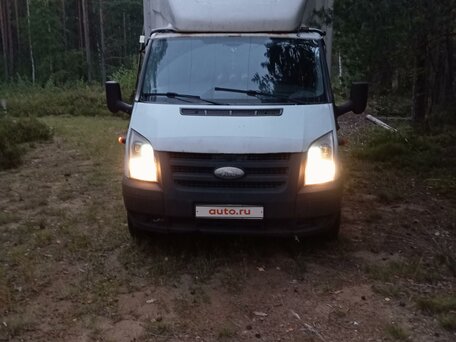 2010 Ford Transit, белый, 810000 рублей, вид 1