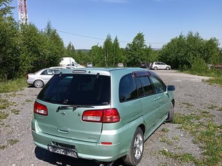 1999 Nissan Liberty, серый, 420000 рублей, вид 3