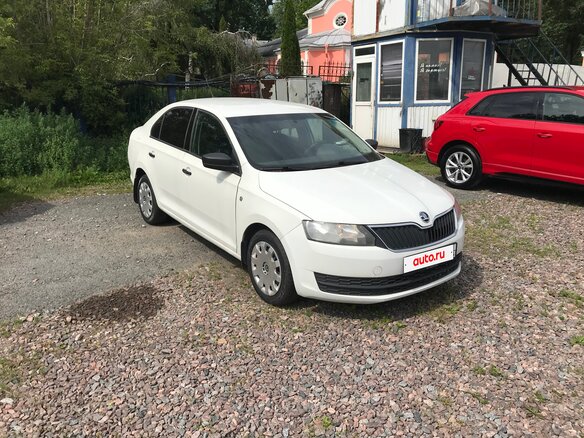 2017 Skoda Rapid I, белый, 740000 рублей - вид 2