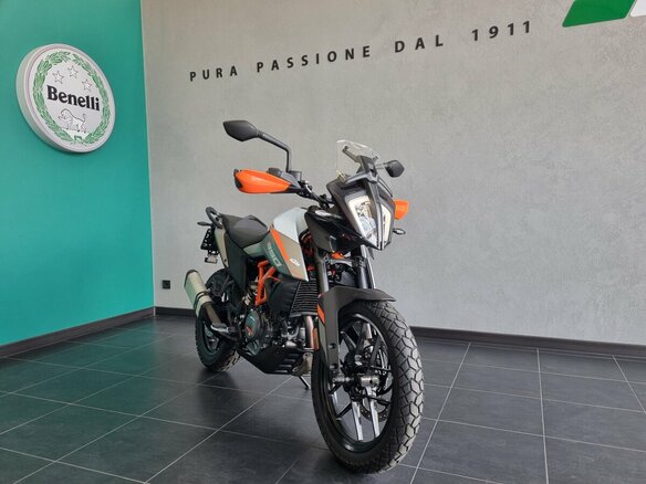 2023 KTM 390 Adventure, чёрный - вид 8