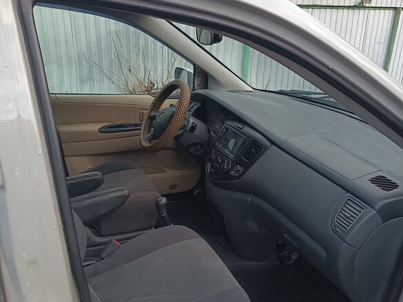2002 Mazda MPV II (LW), серый, 700000 рублей - вид 9
