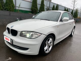 2011 BMW 1 серии 116i I (E81/E82/E87/E88) Рестайлинг, белый, 680000 рублей, вид 1