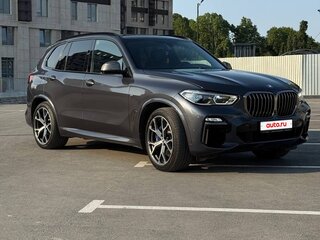 2019 BMW X5 M50d IV (G05/G18), серый, 6450000 рублей, вид 4