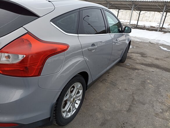 2011 Ford Focus III, серый, 955000 рублей - вид 13