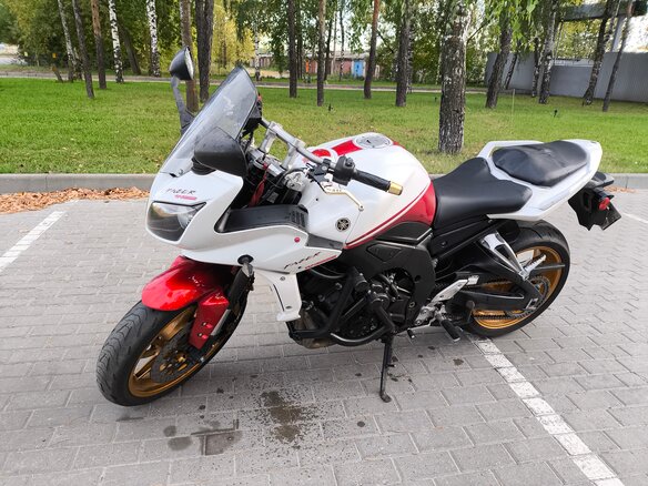 2009 Yamaha FZ1, белый, 550000 рублей - вид 3