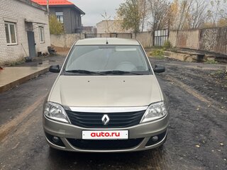 2011 Renault Logan I Рестайлинг, бежевый, 700000 рублей, вид 3
