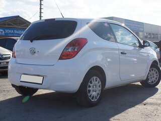 2010 Hyundai i20 I, белый, 580000 рублей, вид 4