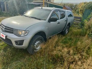 2014 Mitsubishi L200 IV, серебристый, 1050000 рублей, вид 1