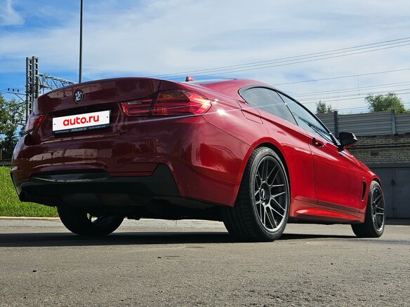 2014 BMW 4 серии 420i F32/F33/F36, красный, 2650000 рублей - вид 2