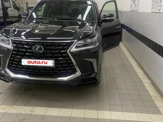 2021 Lexus LX 570 III Рестайлинг 2, чёрный, 8500000 рублей, вид 3