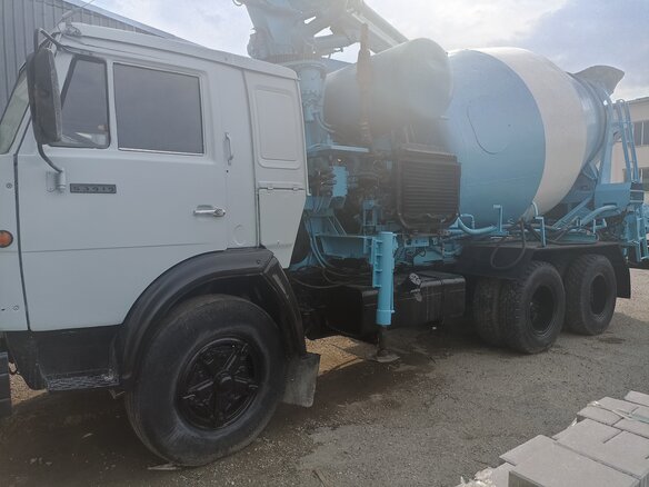 1992 КамАЗ Автобетоносмеситель, синий, 3200000 рублей - вид 3
