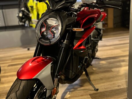 2021 MV Agusta Brutale 800, серый, 1790000 рублей, вид 1