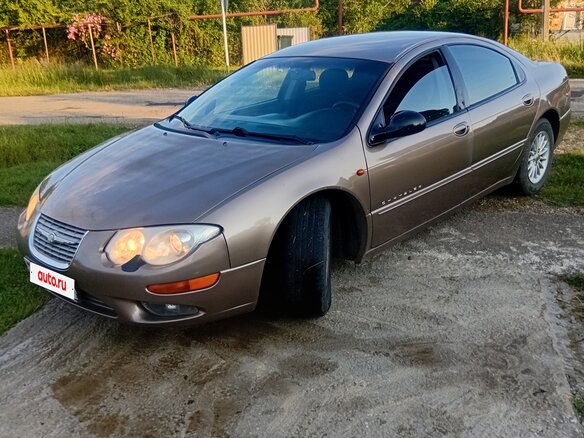 1999 Chrysler 300M, коричневый, 350000 рублей