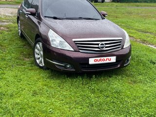2011 Nissan Teana II (J32), пурпурный, 1050000 рублей, вид 3
