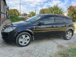 2012 Opel Astra H Рестайлинг, чёрный, 560000 рублей, вид 1