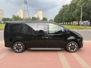 2021 Hyundai Staria I, чёрный, 4650000 рублей, вид 3