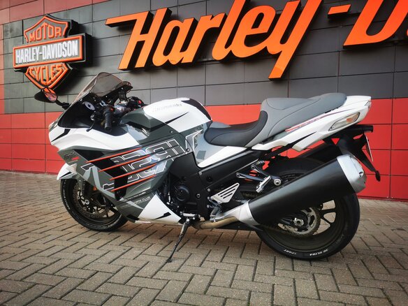 2006 Kawasaki ZX1400C, белый, 778753 рублей - вид 7