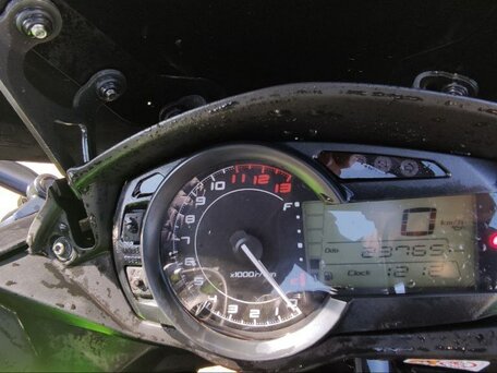2012 Kawasaki Z 1000SX, чёрный, 750000 рублей, вид 4