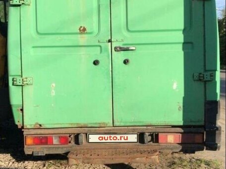2004 ЗИЛ 5301 "Бычок", зелёный, 300000 рублей, вид 2
