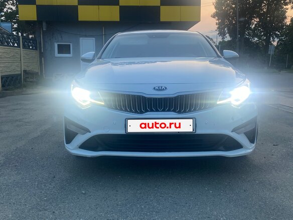 2019 Kia Optima IV Рестайлинг, белый, 1290000 рублей
