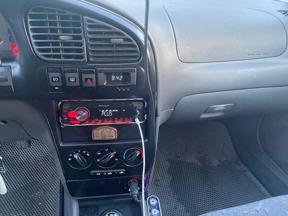 2006 Kia Spectra I Рестайлинг 2, серый, 390000 рублей - вид 9