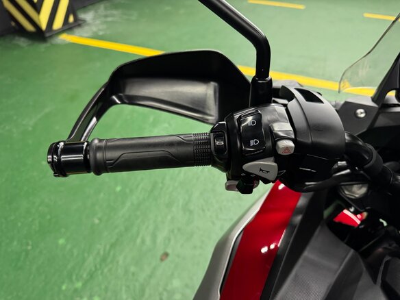 2016 Honda NC 750X, красный, 850000 рублей - вид 12