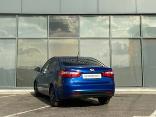 2013 Kia Rio 5-speed III, синий, 440000 рублей, вид 5