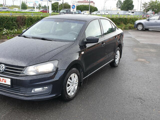 2015 Volkswagen Polo V Рестайлинг, чёрный, 750000 рублей, вид 1