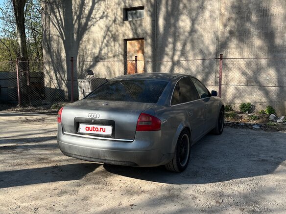1998 Audi A6 II (C5), серый, 500000 рублей - вид 20