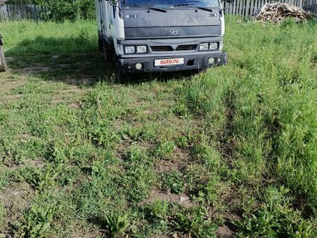 1998 Hyundai e-Mighty, белый, 450000 рублей, вид 1