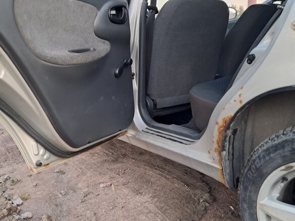 2006 Daewoo Lanos, серебристый, 120000 рублей - вид 9