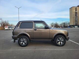 2024 Lada (ВАЗ) Niva Legend I, коричневый, 1215000 рублей, вид 4