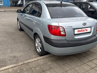 2007 Kia Pride II, серый, 600000 рублей, вид 3
