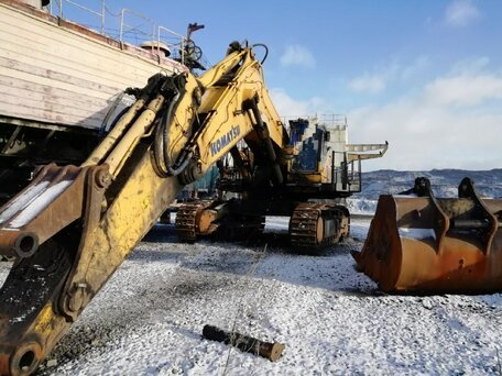 2011 Komatsu PC1250, жёлтый, 16000000 рублей, вид 1