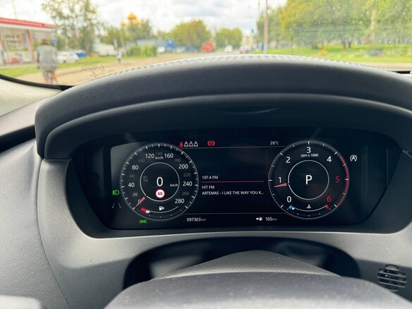 2018 Jaguar F-Pace I, чёрный, 3399000 рублей - вид 17