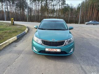 2011 Kia Rio 5-speed III, зелёный, 950000 рублей, вид 2