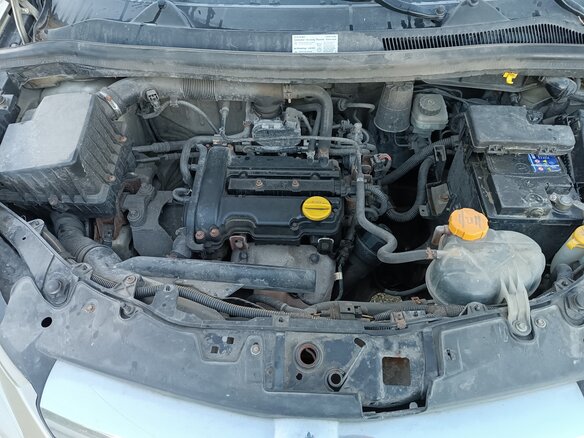2006 Opel Corsa D, серый, 300000 рублей - вид 3