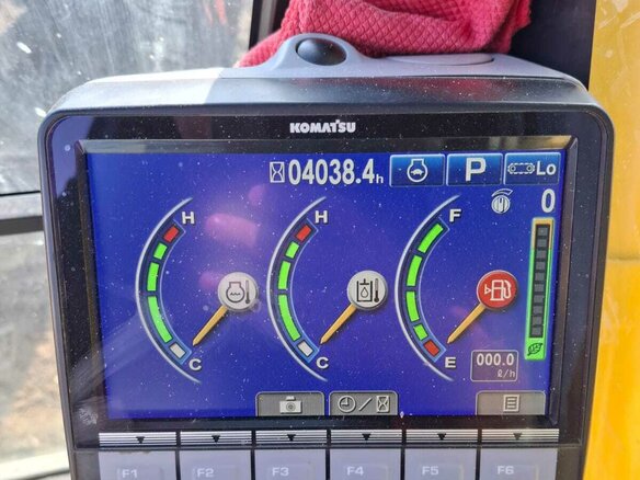 2022 Komatsu PC300, жёлтый, 17000000 рублей - вид 3