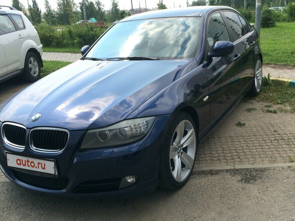 2010 BMW 3 серии 320i V (E90/E91/E92/E93) Рестайлинг, синий - вид 5